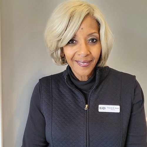 Yolanda Black 